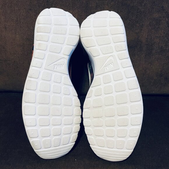 Nike Roshe Run 655206-810 Floral Total Orange Men’s 10.5 US 44.5 EUR 9.5 UK - Picture 2 of 7